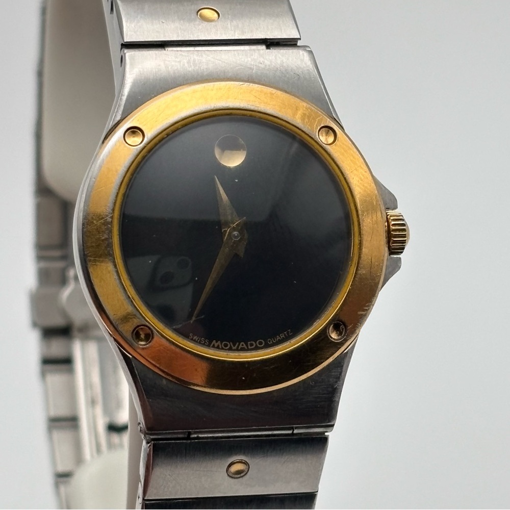 Vintage Movado Museum Two-Tone Quartz Watch | Swiss Made | 1980s - Picture 6 of 11